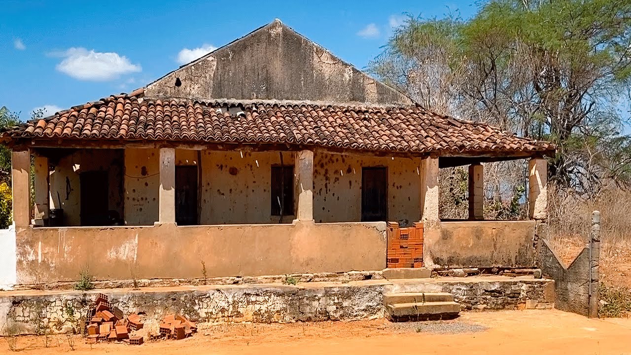 Moradores relata ver assombração no casarão abandonado no sertão cearense