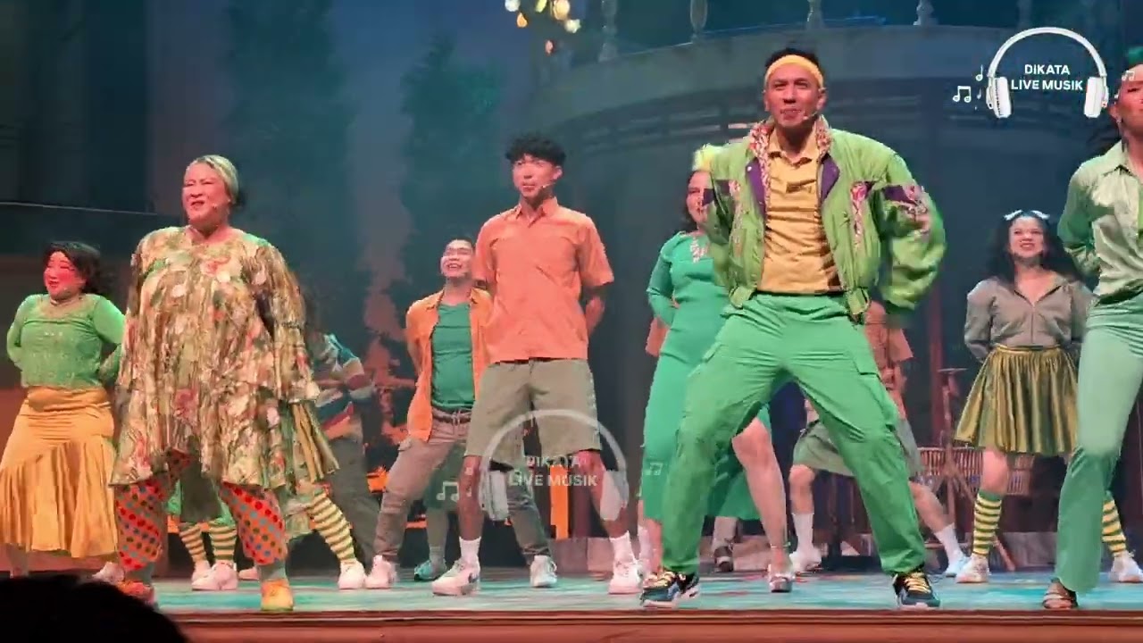 KESERUAN PERTUNJUKAN DRAMA MUSIKAL KELUARGA CEMARA #video #musical #drama #keluargacemara