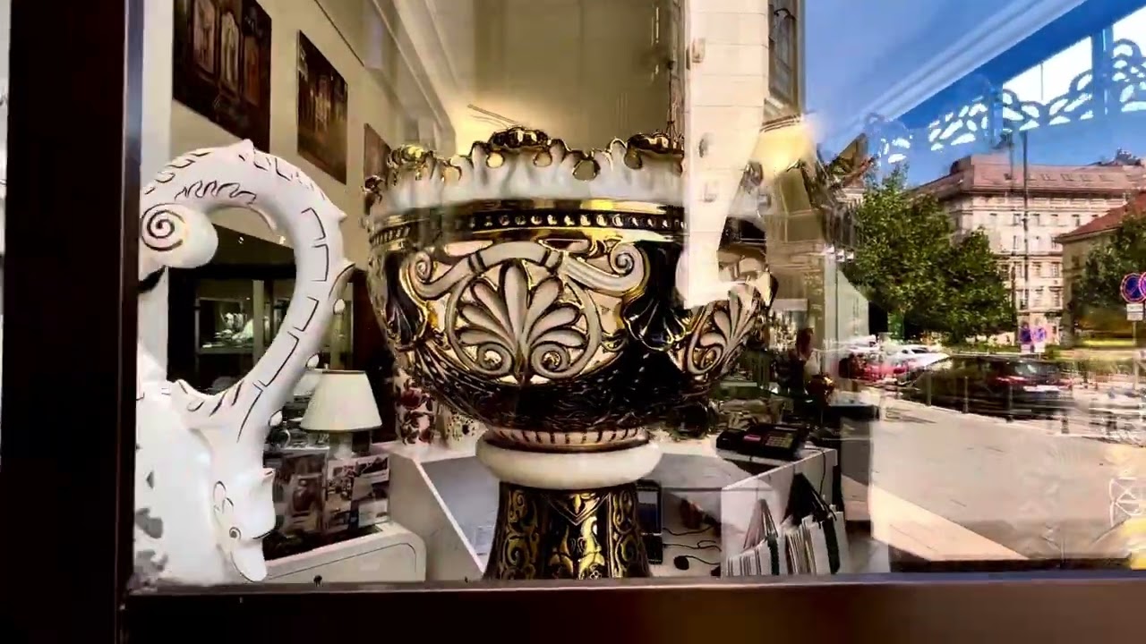 “Le Camminate” Fontana di Porcellana Herend