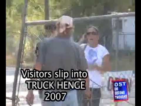 Truck Henge 2 Aliens Invade