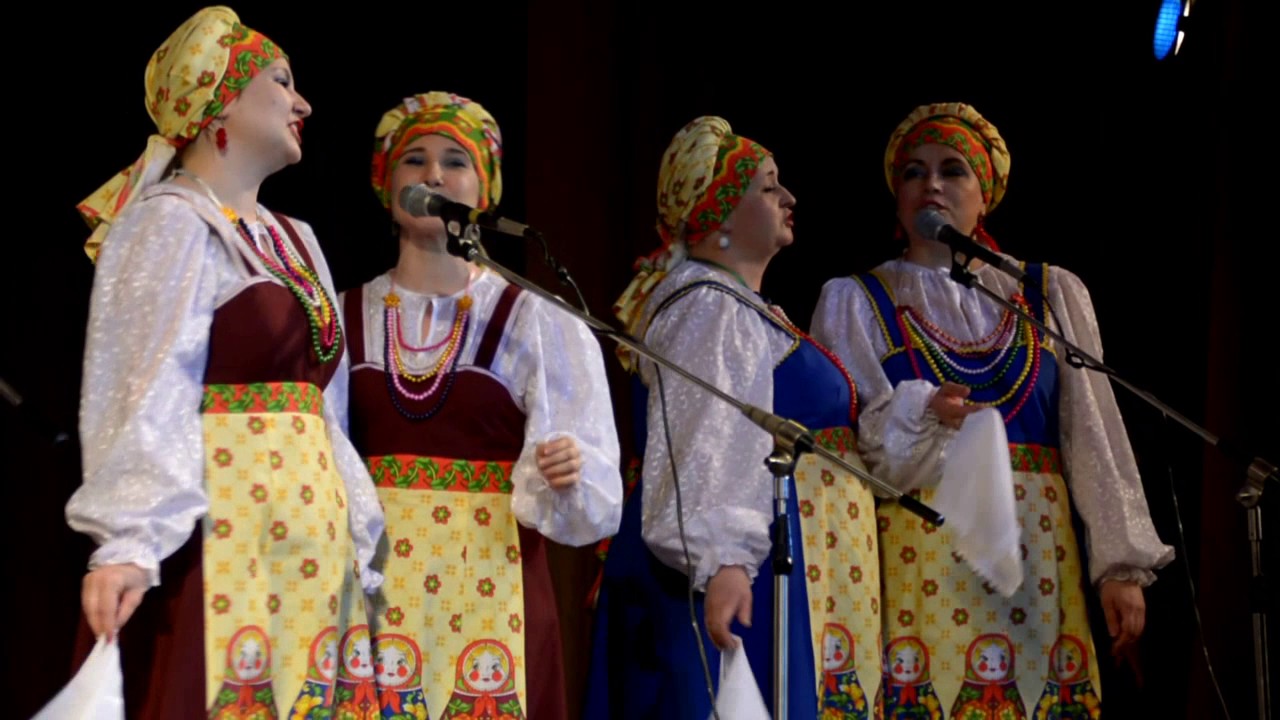 Я на печке молотила