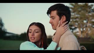 Ruby And Otis Kiss Scene