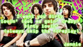 Cash cash ~ dirty lovin ~ lyrics