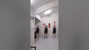 《火辣辣的老妹贼拉拉的美》💃💃~~😚😚~~💓谢谢进萍老师好俏皮的舞蹈💓16/9/2021
