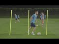 #SelecciónMayor Seguimos entrenando con la cabeza puesta en Francia. ¡Vamos todos juntos!