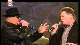 René Riva En Jeroen - Jij Bent T Leven Voor Mij - Giga Piratenfestijn Gelredome 2006