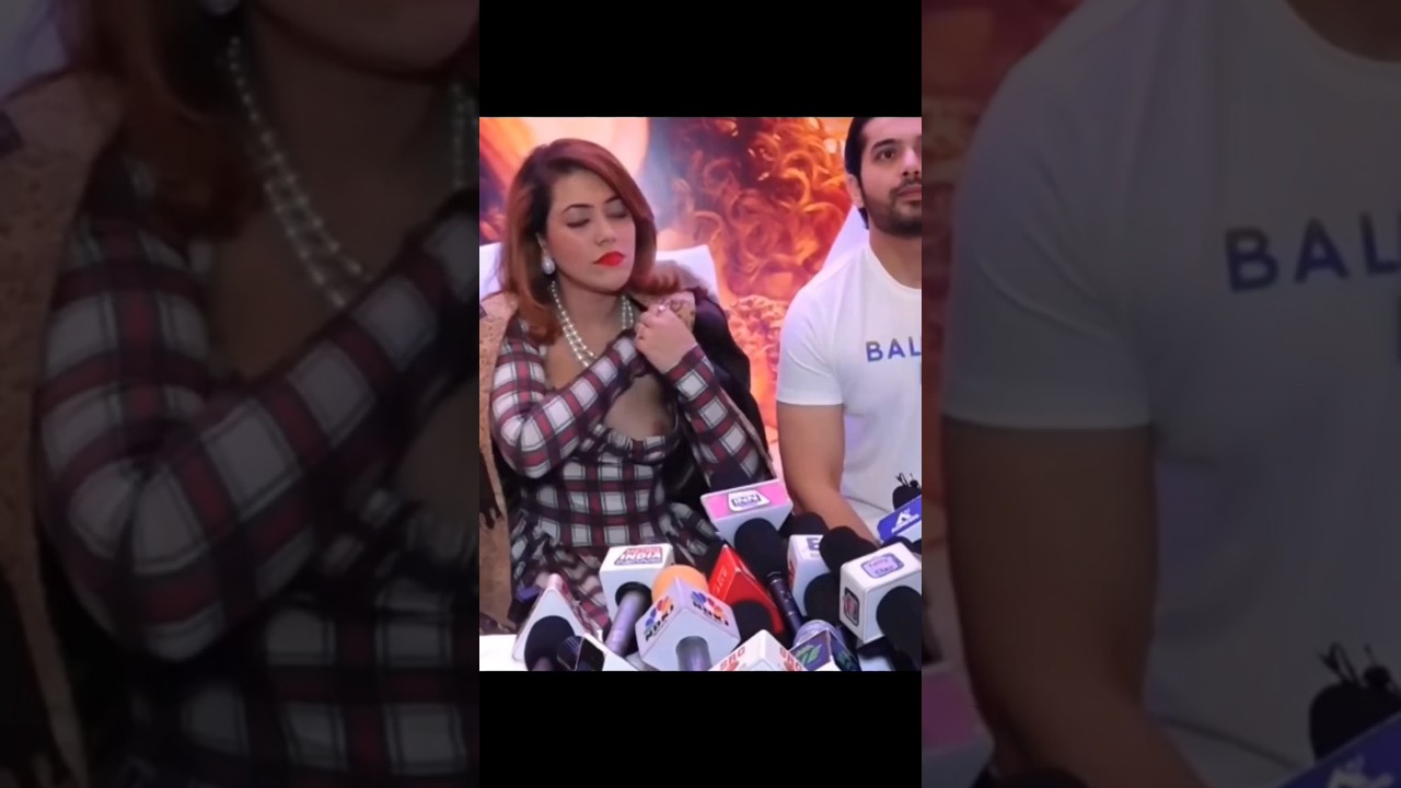 Upasana Maitra🖤||• 