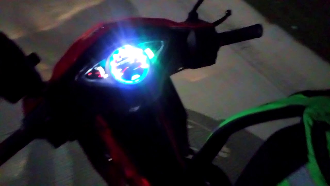 Kurazai vision 125 de noche