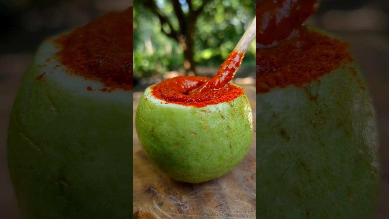 Fresh Chili Masala Guava With Tamarind 🤤