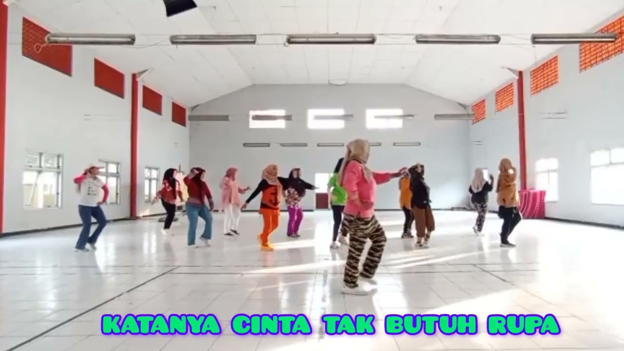 KATANYA CINTA TAK BUTUH RUPA#line dance#beginner#choreo Liswati,Dwi Kusumastuti & Theresia(INA)#LDGS