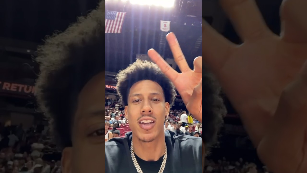 Courtside selfie cam 🤳 #nba #hawks #summerleague