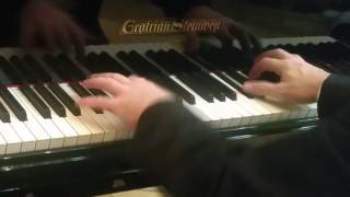 Eduard Schlosser - Puttin' on the Ritz (solo piano version) chords