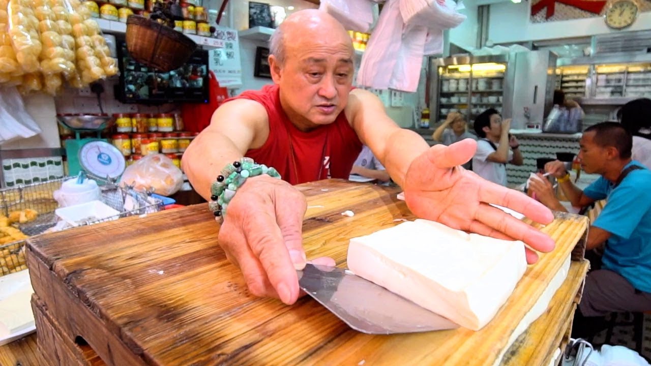 Hong Kong Street Food - LEGENDARY Dai Pai Dong in Sham Shui Po!!! BEST Street Food in Hong Kong! | Luke Martin