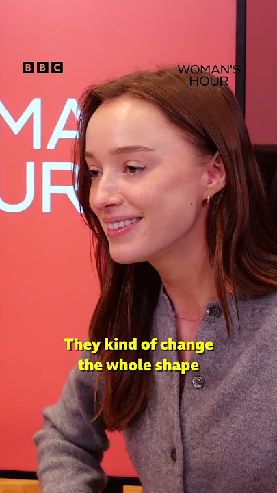 Phoebe Dynevor on acting with her neck 🤔 #Womanshour #BBCSounds #PhoebeDynevor #Bridgerton