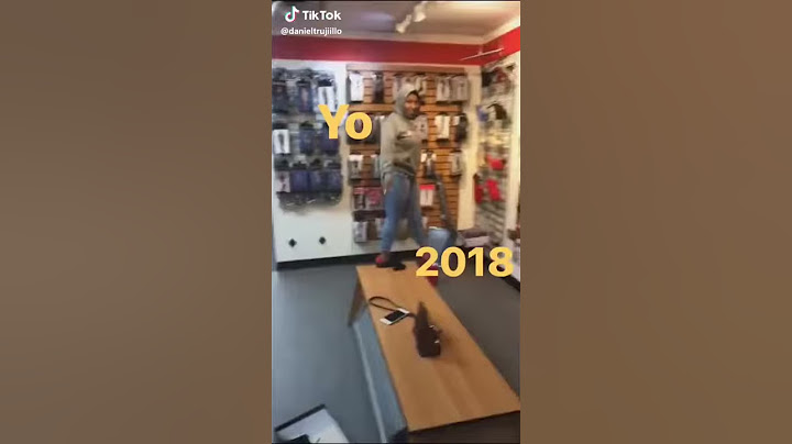 Chica se prueba tacones y caí al piso