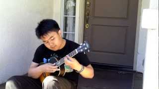 Video thumbnail of "Beatles - Love Is All You Need (Uke Cover)"