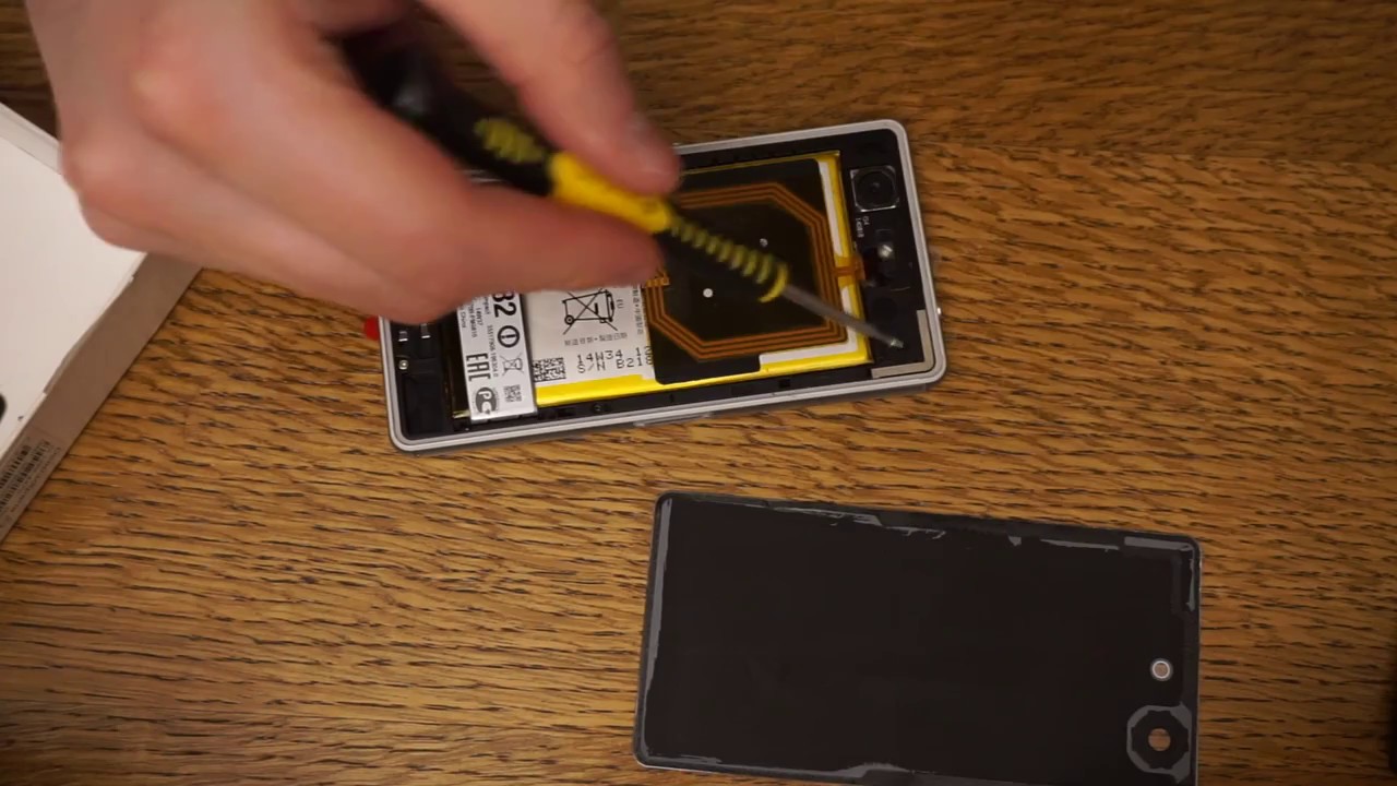 ЗАМЕНА ДИСПЛЕЯ / Sony Z3 compact / трещина на экране - YouTube