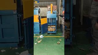 Small baling machine for package of waste cartons and papers industrial or household baler