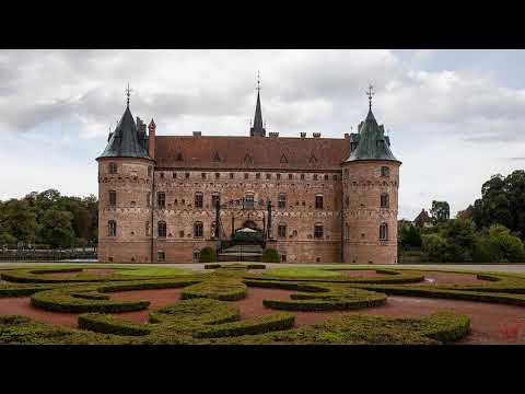 Видео: Дворец Fredensborg (слот Fredensborg) описание и снимки - Дания: Hilerod