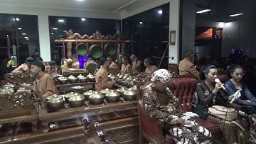 Langgam Wuyung kalajengaken Gending Ayo Ngguyu - Sekar Mulyo