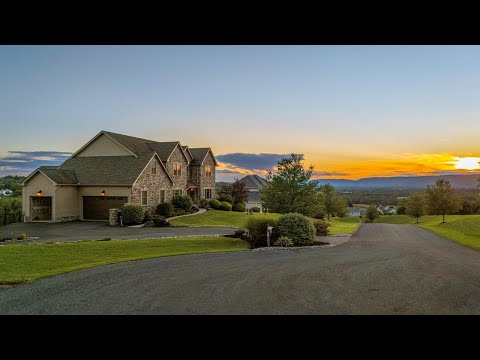 3209 Crest Vue Cir, Danielsville, PA home video tour