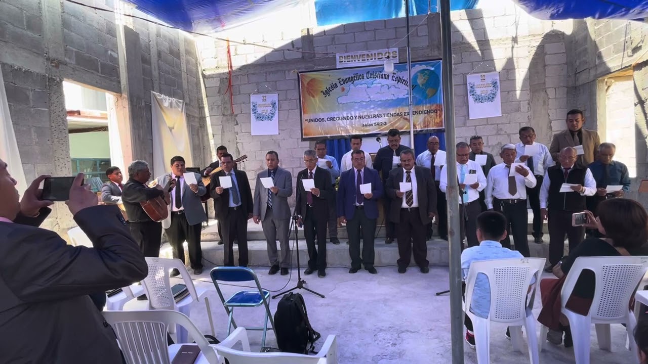 Grupo de hnos asistentes a la fiesta de Dto 49 en Puebla, Puebla 