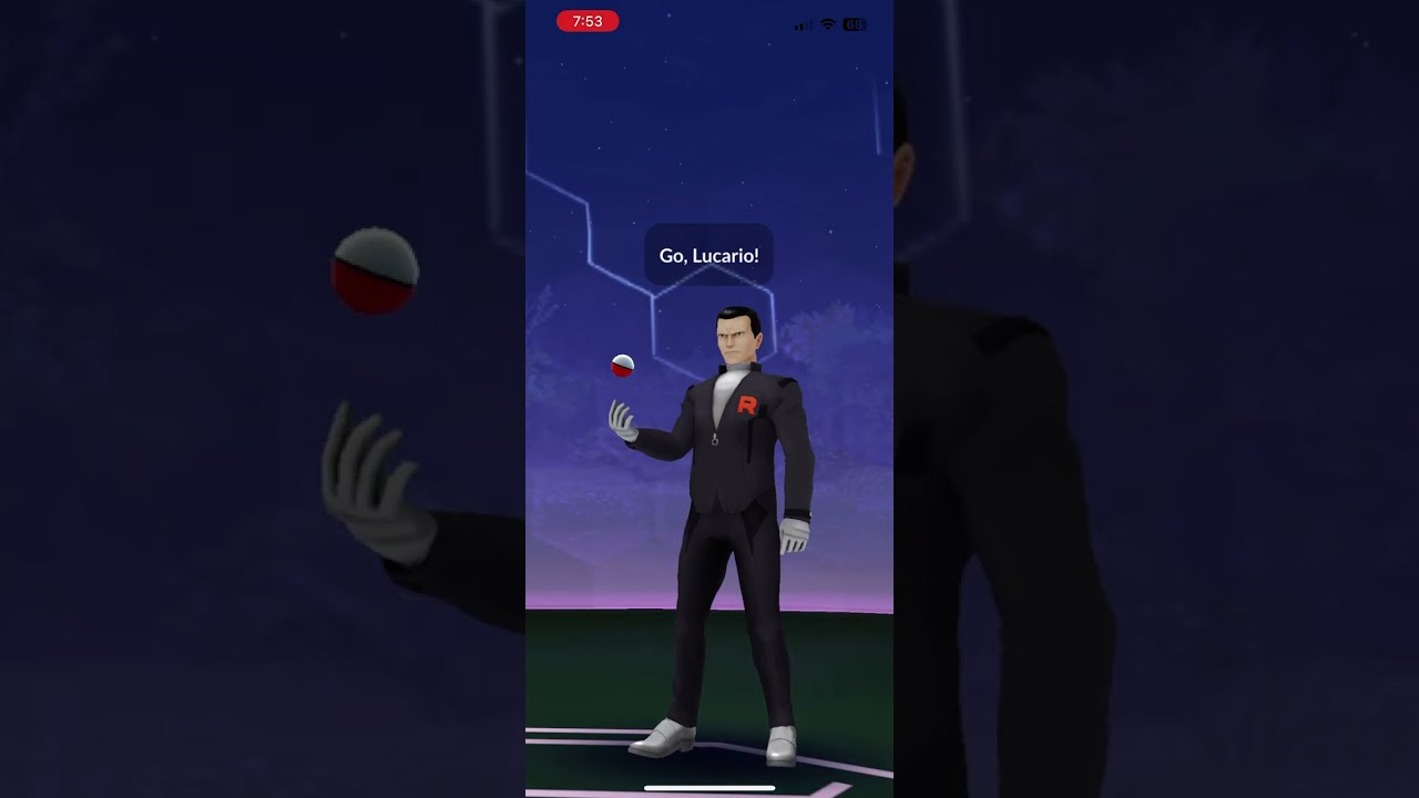 How to defeat GIOVANNI with Persian, Garchomp, Kyogre in Pokemon Go