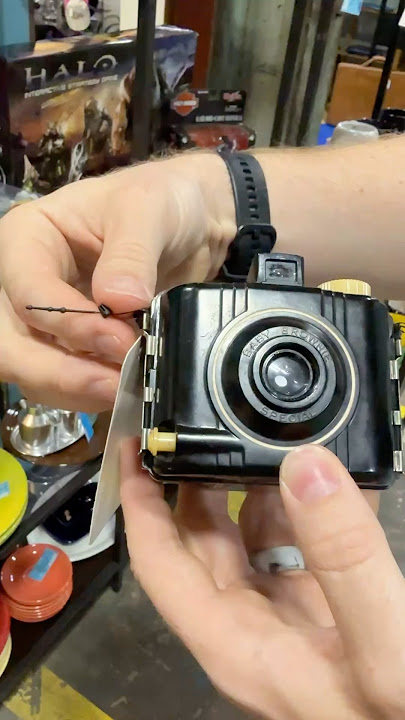 Were soldiers using Baby Brownie Cameras in WWII? #camera #wwii #antique #film #soldiers #history
