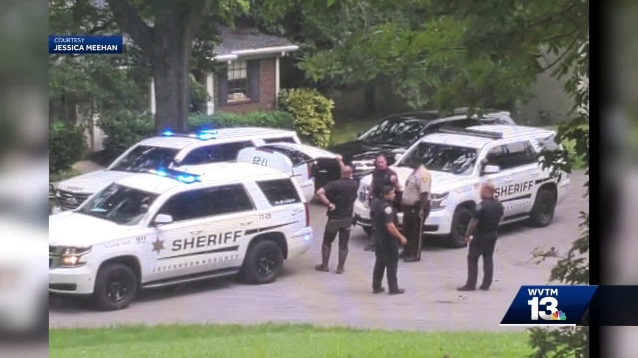 Man accused of stealing car and kidnapping child - YouTube