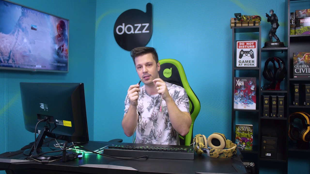 HEADSET RED NOSE - YouTube