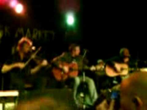 The Levellers - Julie - Accoustic @ The Black Mark...