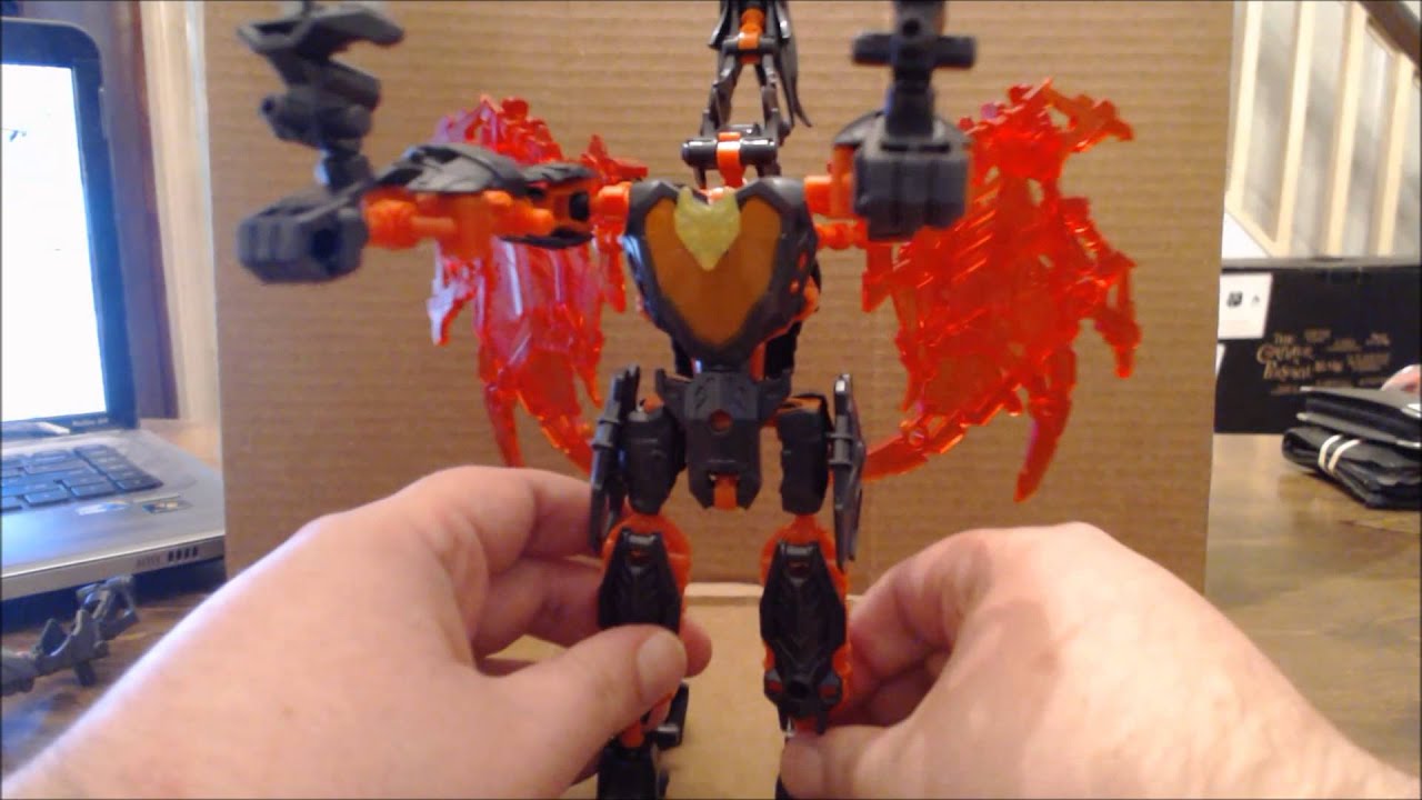 Chuck's Reviews Transformers Constructbots Predaking - YouTube