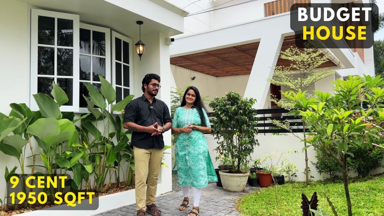 സൗകര്യങ്ങൾ നിറച്ച കൊച്ചു വീട് , ഏറെ പ്രത്യേകതകളും! TROPICAL CONTEMPORARY HOMETOUR MALAYALAM | HOMES 