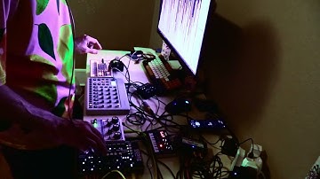 random techno 228 (90bpm) Model Cycles, Volca Sample2, NTS 1, Bastl Thyme, Kastle, Sound of Sorting