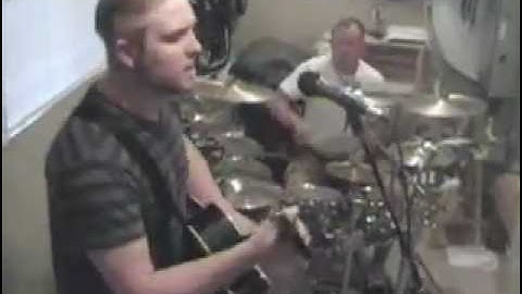 THIRD IN LINE performs "It