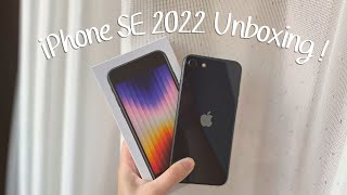 aesthetic unboxing iPhone SE 2022 in midnight + accessories