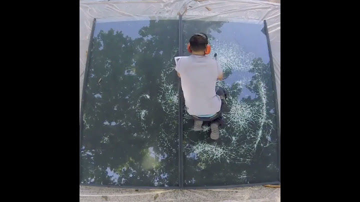 Glass smashing artist Simon Berger