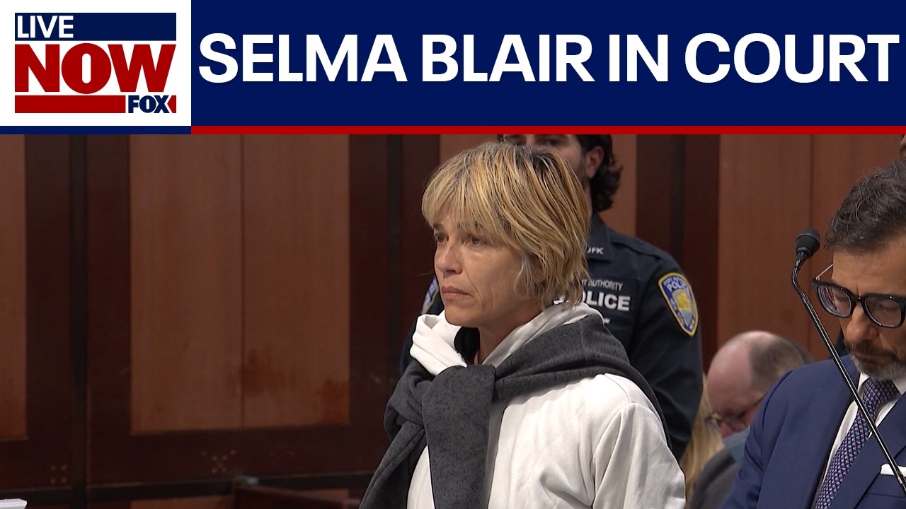 ⁣Actress Selma Blair appears in court after Delta flight incident
