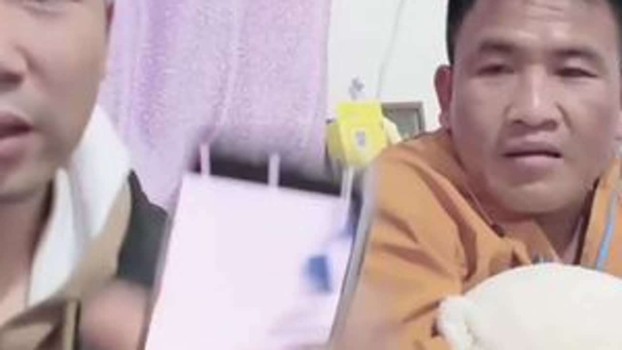 在黄衣哥眼中，大街上的中国美女都是天仙 #小陈的老挝媳妇儿 #老挝黄衣哥