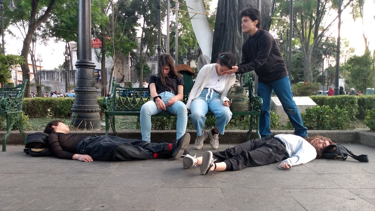 Hipnotizando desconocidos en la calle / Episodio 1 - Coyoacán