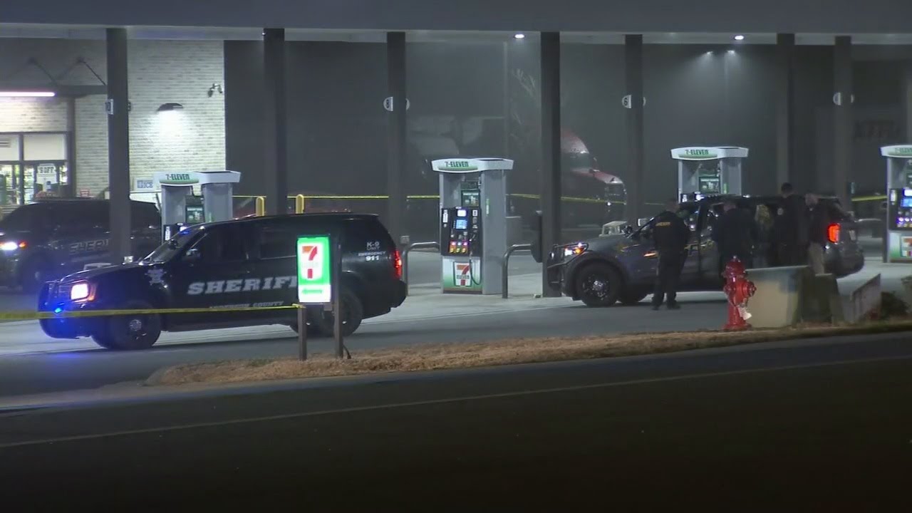 Deputies charge suspect following shooting in Anderson County - YouTube
