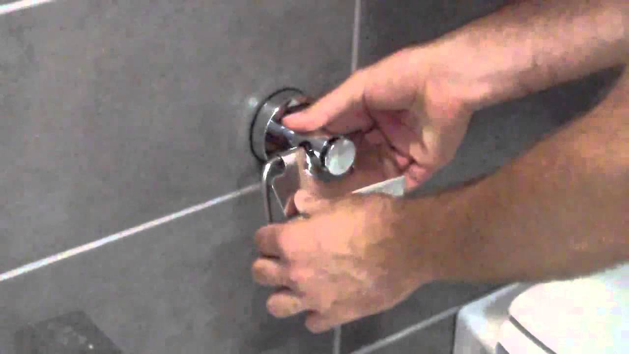 Accessori bagno con sistema a ventosa youtube