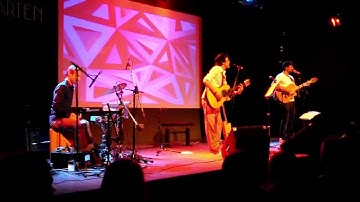 Maxim Zettel on Cajón with Paulinho Moska & Patrice www.maximzettel.com