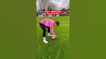 Thumbnail of Learn How To KNUCKLEBALL With This Video!!! ⚽️😱🎯 #shorts