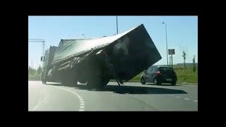 Stupid DRIVERS On RUSSIAN ROADS! Driving Fails October 2018 #7 part