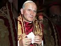 Le 16 octobre 1978 le polonais karol wojtyla est lu pape et prend le nom de jeanpaul ii