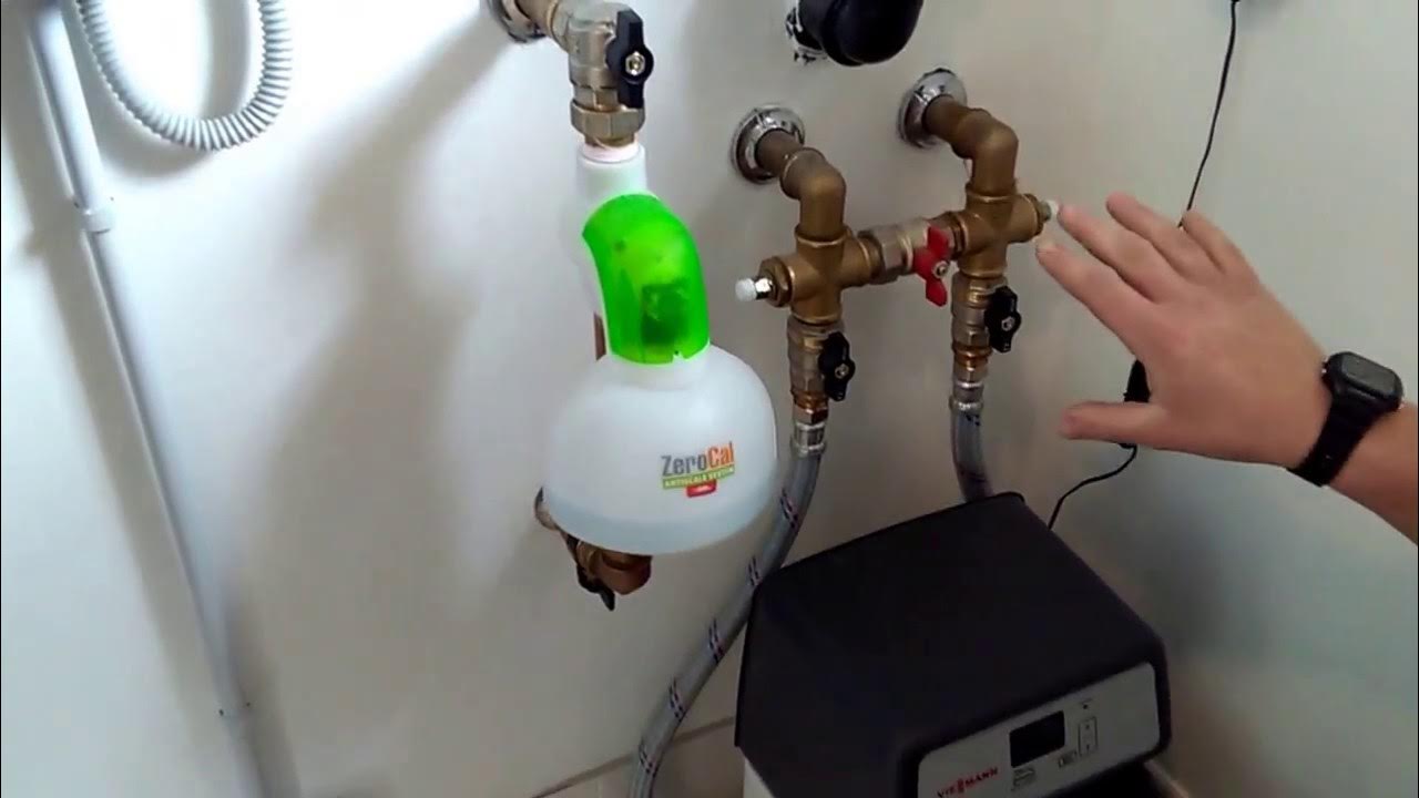 Come fare la manutenzione dell'addolcitore, dosatore polifosfati e filtro  autopulente - YouTube