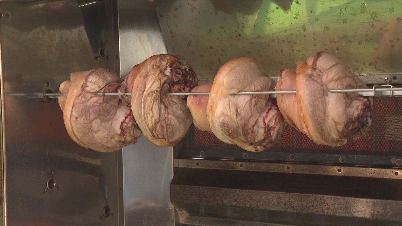 Csülökparádé és jótékony fánksütés