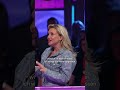 Welche wilden Knutsch-Geständnisse die Promis noch so auspacken, seht ihr in Folge 3 von Hitster. 👀