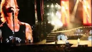 Guns N Roses - You Can't Put Your Arms Around a Memory intro/New Rose | Live 07/24/2016